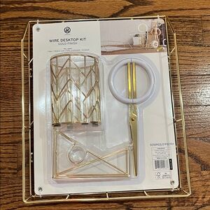 U Brands Gold Wire Desktop Kit